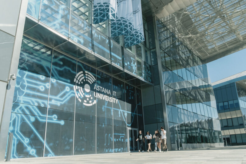 School of Creative Industries